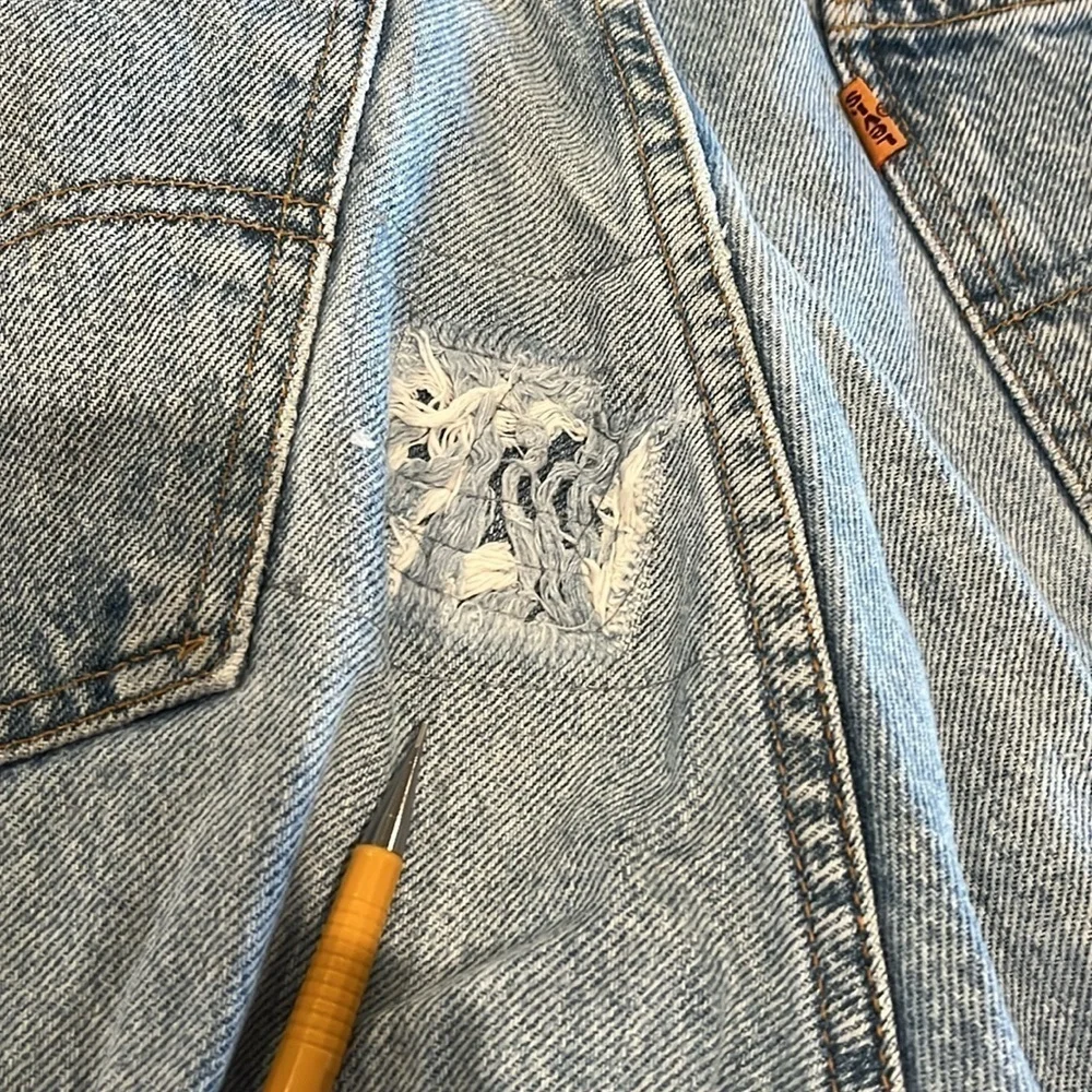 Men’s 90s vintage Levi’s 550, 36 x 32